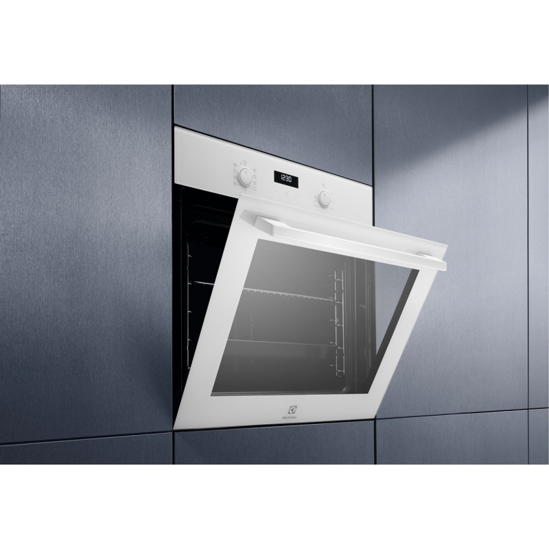 Electrolux EOF5F50BV - Image 3