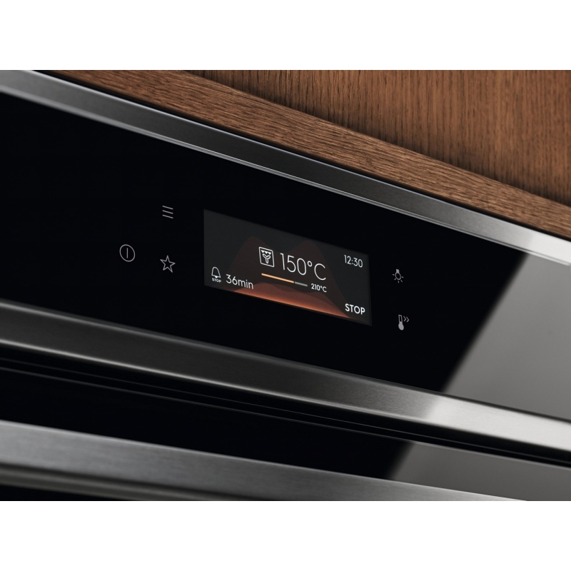 Electrolux EOE8P38X - Image 2