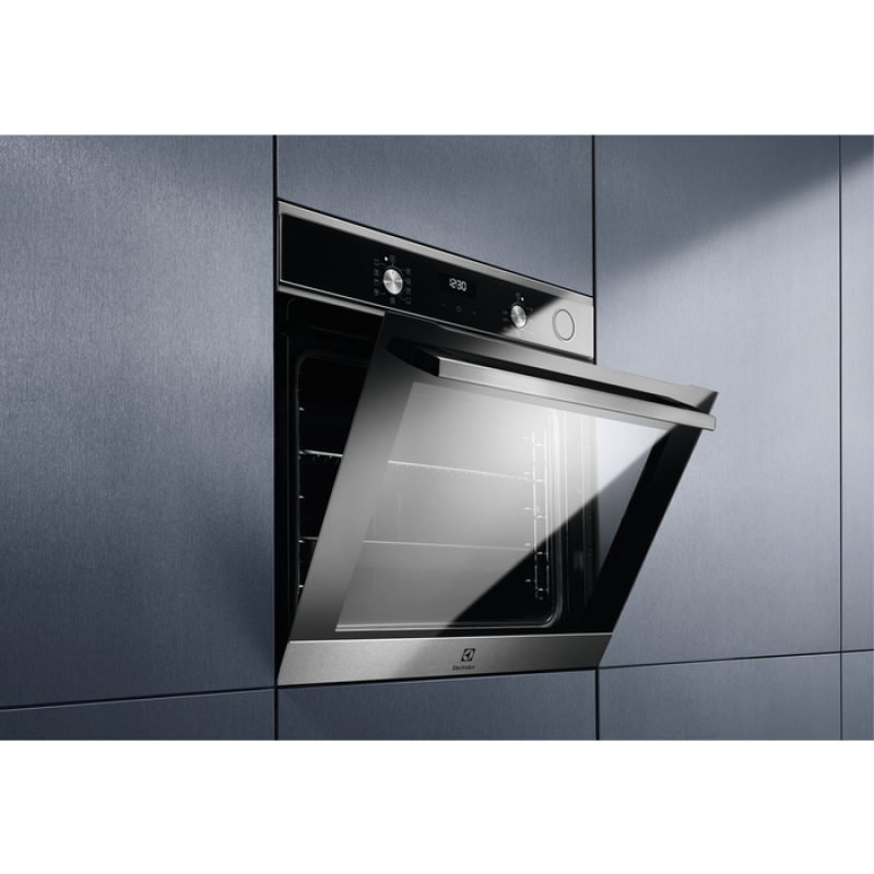 Electrolux EOC8P39X - Image 2