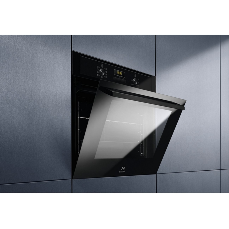 Electrolux EOF3H50BK - Image 2