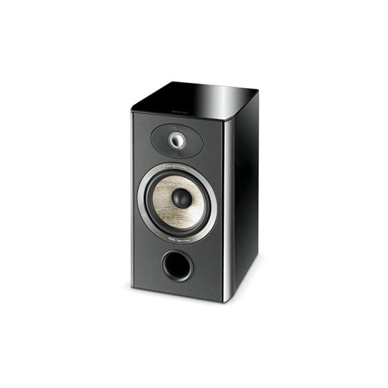 Focal Aria 906